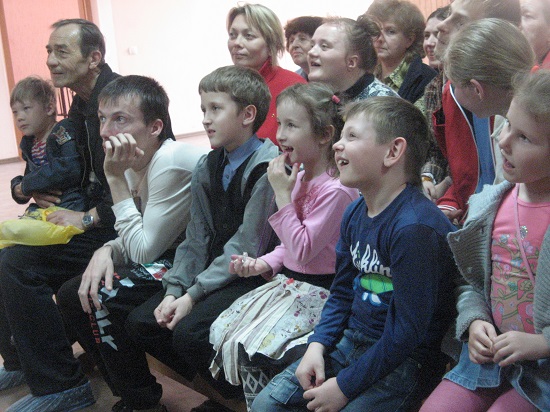 «Happy» для духовной лечебницы, для Алчевска и всех детей Донбасса